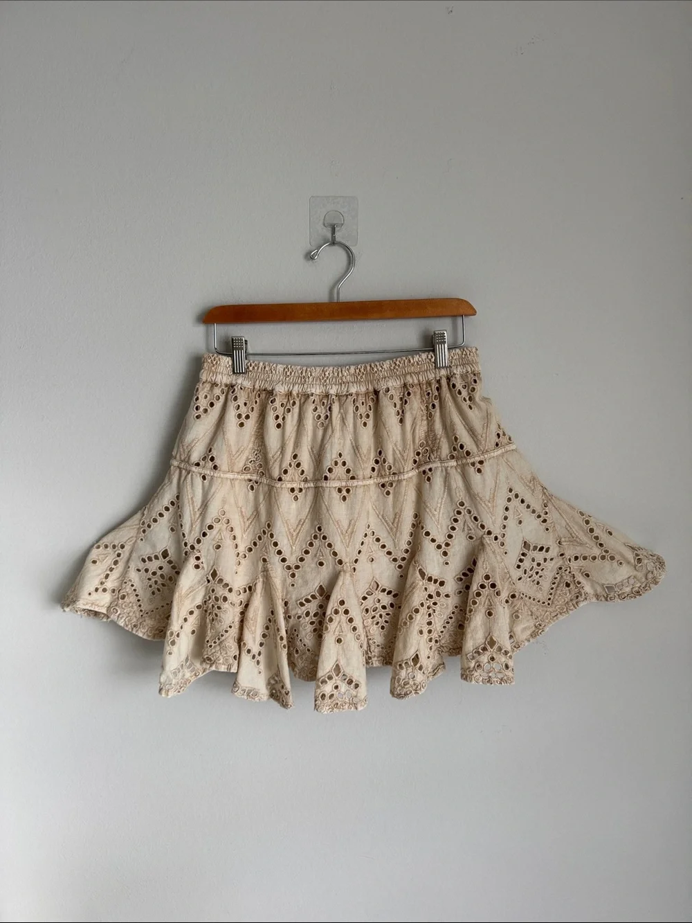 Free People Ivory Eyelet Embroidered Ruffle Mini Skirt Shorts Size S Boho